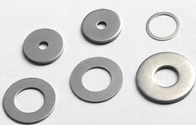 Podkładki płaskie ze stali galwanizowanej o niestandardowym rozmiarze / okrągła podkładka zwykła DIN125 DIN9021